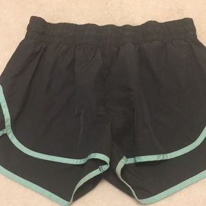 Athletic shorts Medium (8-10) junior